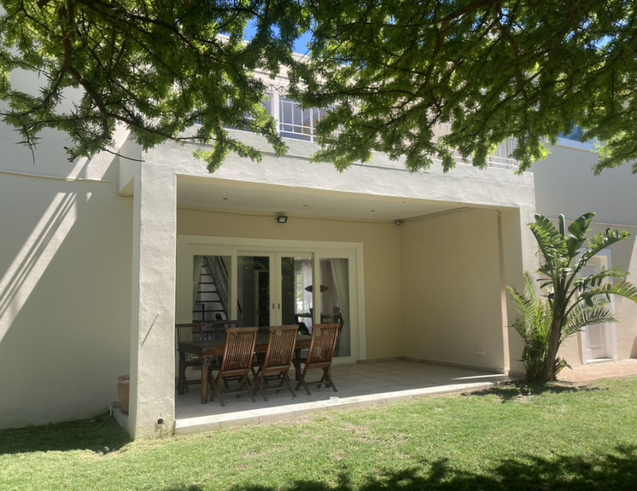 To Let 4 Bedroom Property for Rent in Kronenzicht Western Cape